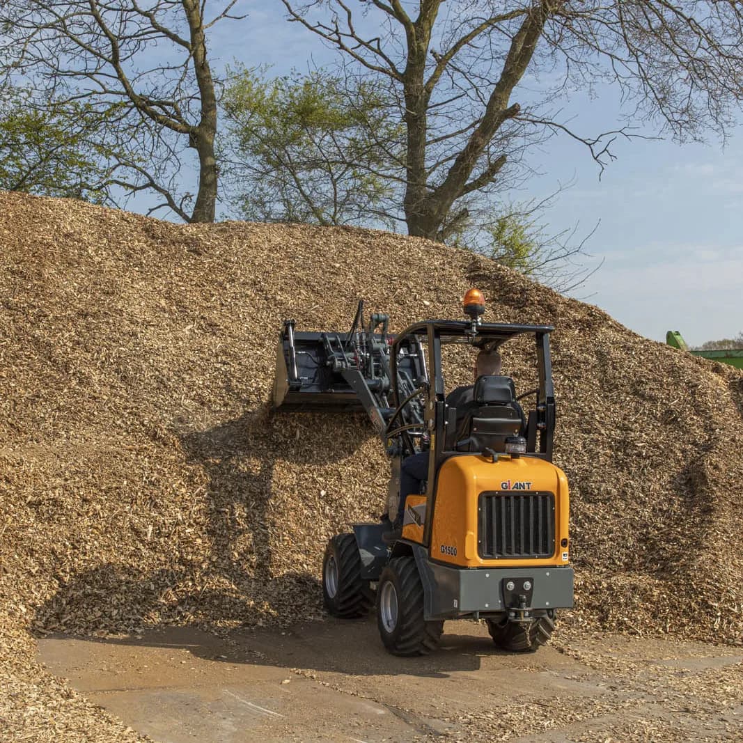 G1500 - 4 in 1 bak - Bosbouw