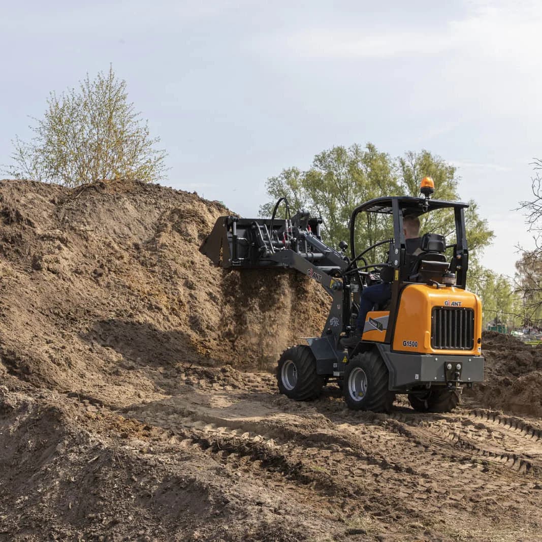 G1500 - 4 in 1 bak - Bosbouw