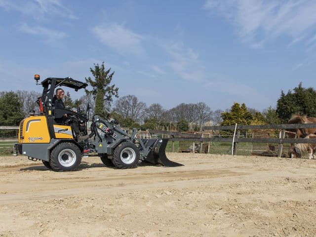G2300 X-TRA HD - Egalisatiebak - Paardenhouderij