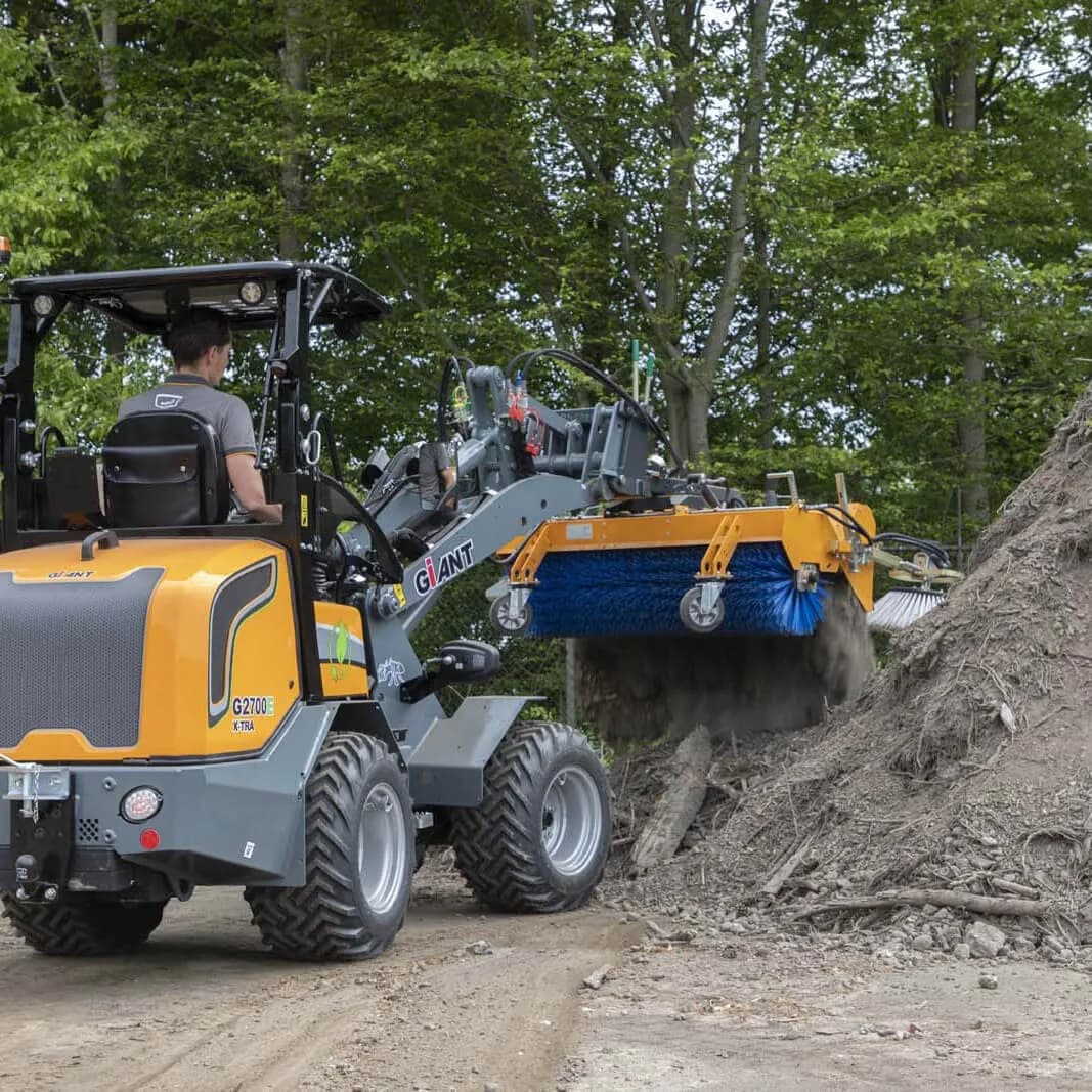 G2700E X-TRA - Veegmachine - Tuin- en Landschapsinrichting