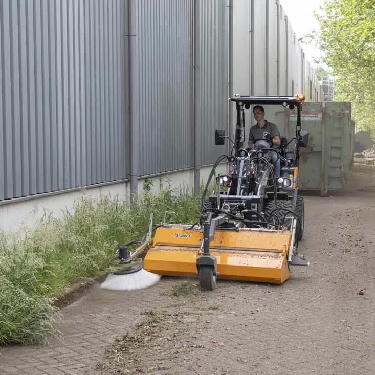 G2700E X-TRA - Veegmachine - Tuin- en Landschapsinrichting