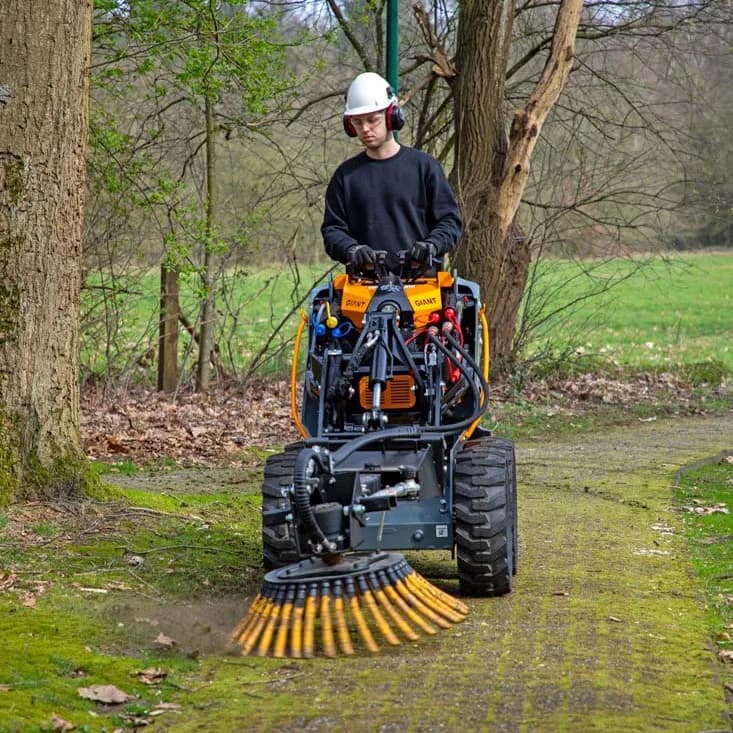 GS900 - Onkruidborstel - Tuin- en Landschapsinrichting