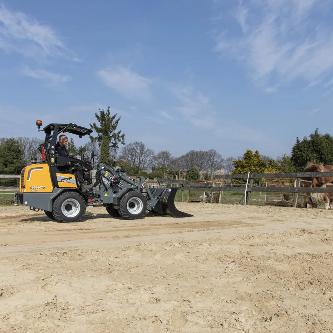 G2300 X-TRA HD - Egalisatiebak - Paardenhouderij
